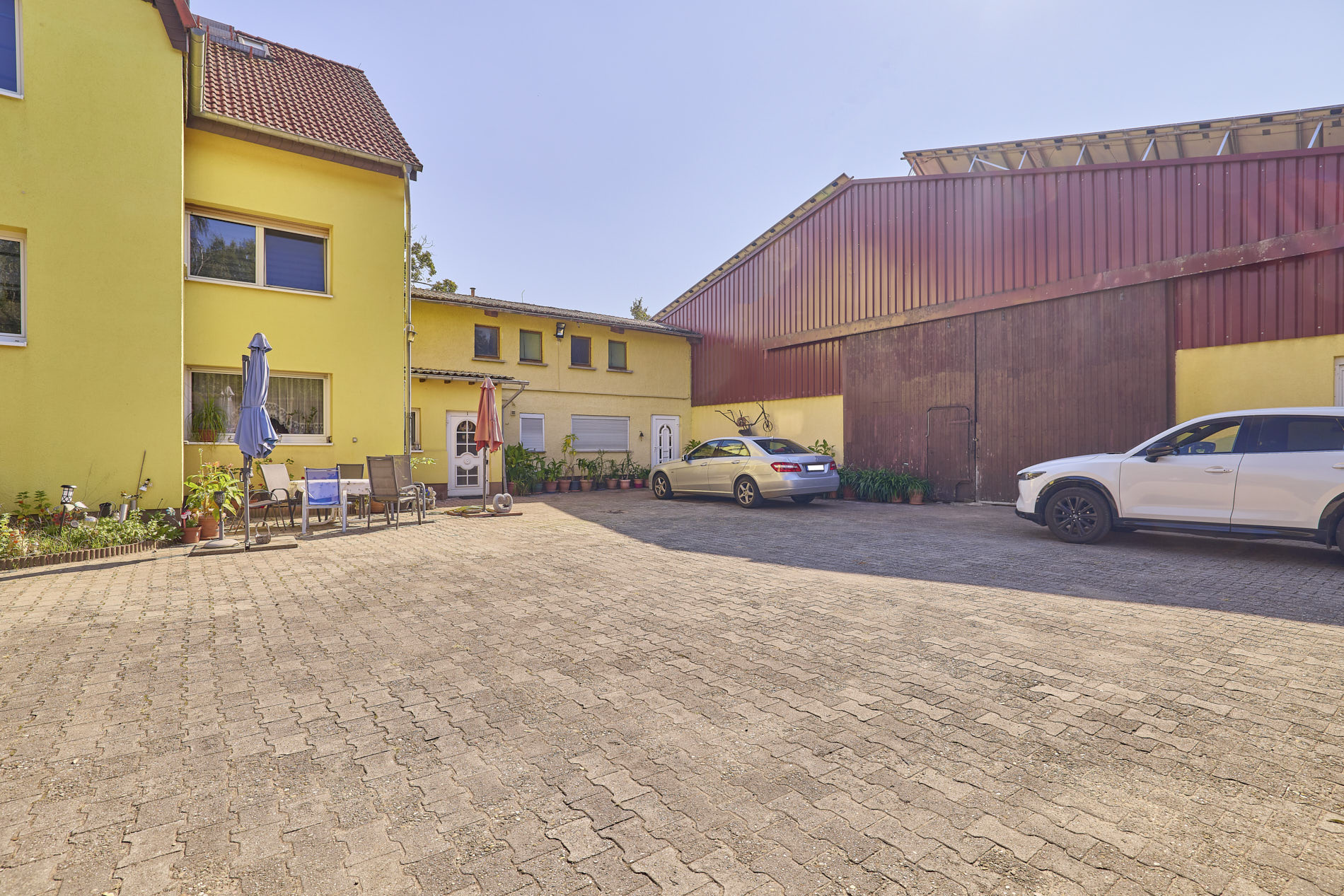 03 Nebengebäude & Scheune