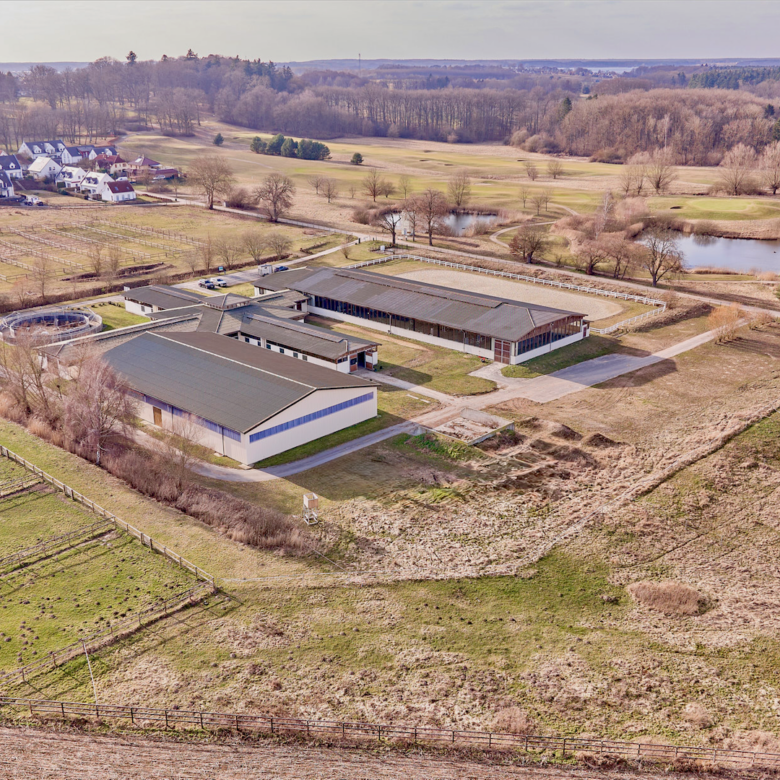 Reitanlage in Mecklenburg-Vorpommern – direkt an der Mecklenburgischen Seenplatte in einer touristischen Region!
