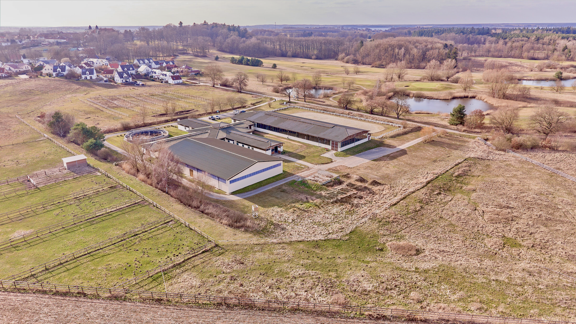 Reitanlage in Mecklenburg-Vorpommern – direkt an der Mecklenburgischen Seenplatte in einer touristischen Region!
