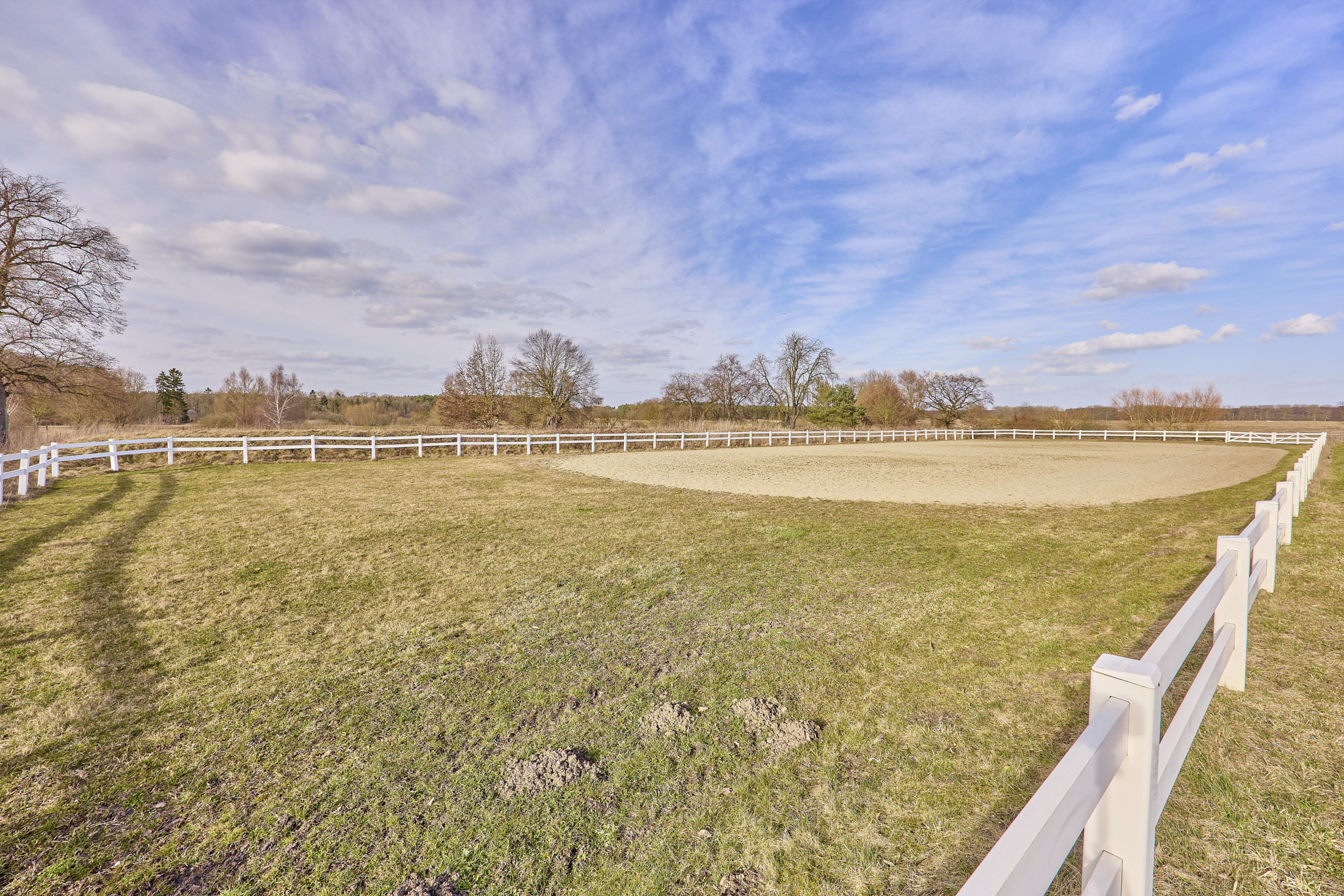 Reitanlage in Mecklenburg-Vorpommern – direkt an der Mecklenburgischen Seenplatte in einer touristischen Region!