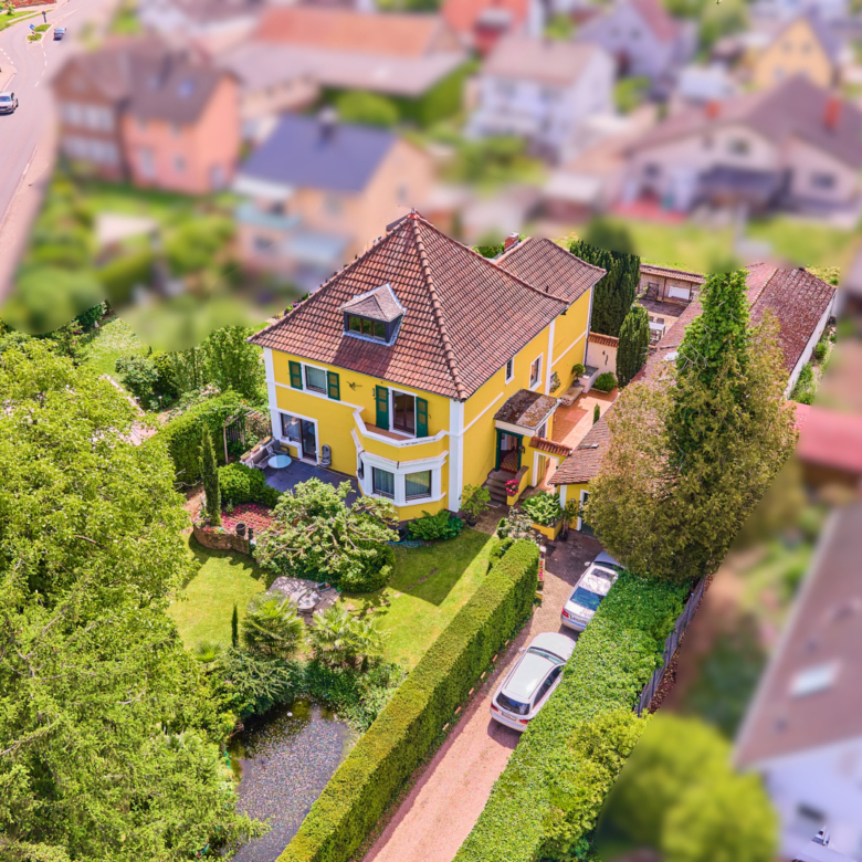 Villa bei Bad Kreuznach – Großzügiges Anwesen mit Nebengebäuden und parkähnlichem Grundstück in Bretzenheim!