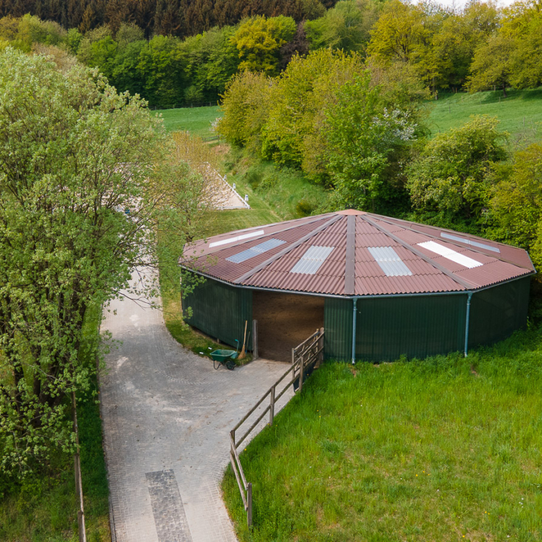 Reitanlage in Alleinlage bei St.Wendel zu verkaufen – fast 15 Hektar Land im Eigentum!