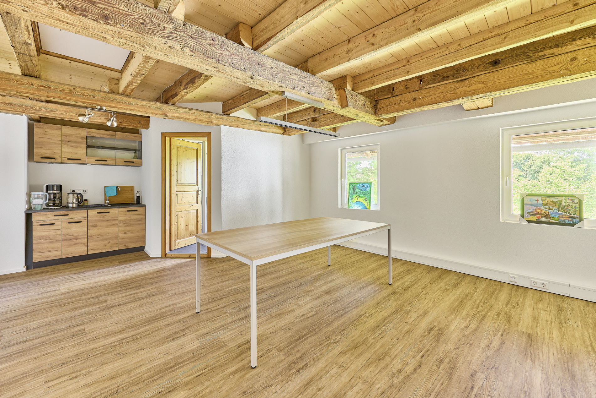 Private Pferdeimmobilie im Landkreis Ravensburg mit mehreren Wohnhäusern & See-Zugang!