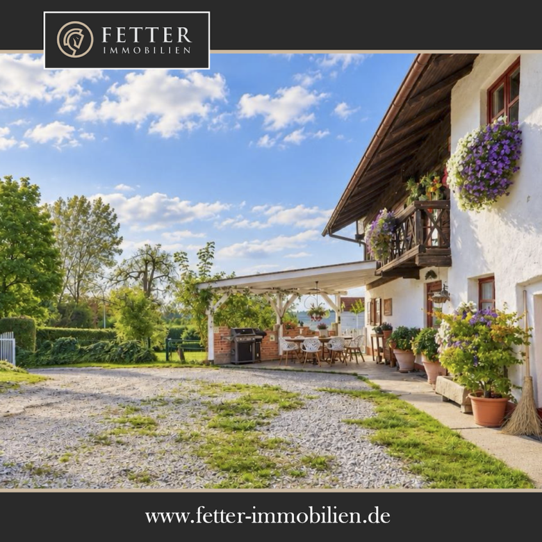 Pferdehof in Niederbayern inklusive Reithalle, schickem Landhaus und beheiztem Pool!