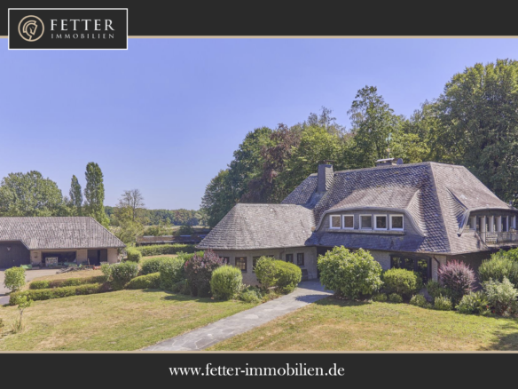Reitanlage in NRW Nähe Münster zu verkaufen – Modernes Landhaus, Reithalle, Springplatz und Boxen für 33 Pferde!
