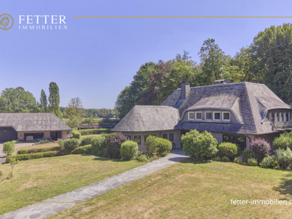 Reitanlage in NRW Nähe Münster zu verkaufen – Modernes Landhaus, Reithalle, Springplatz und Boxen für 33 Pferde!
