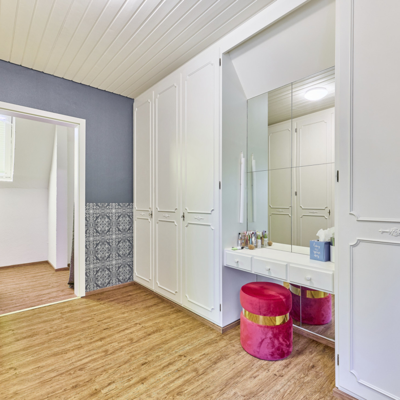 Reitanlage in NRW Nähe Münster zu verkaufen – Modernes Landhaus, Reithalle, Springplatz und Boxen für 33 Pferde!