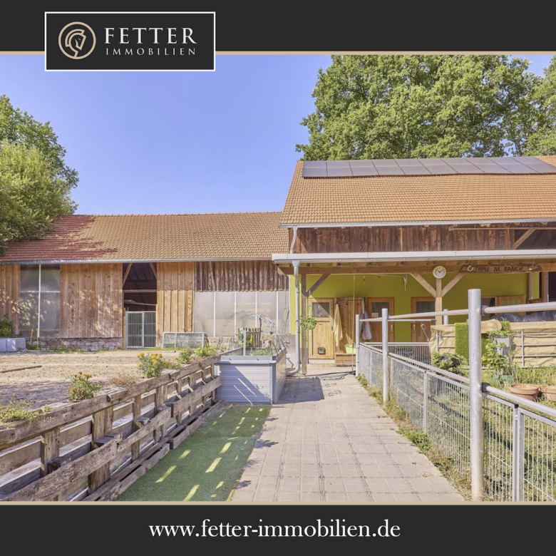 Pferdehof kaufen in Enkenbach-Alsenborn – mit neuwertigem Wohnhaus in idyllischer Lage & Platz zur privaten Pferdehaltung!