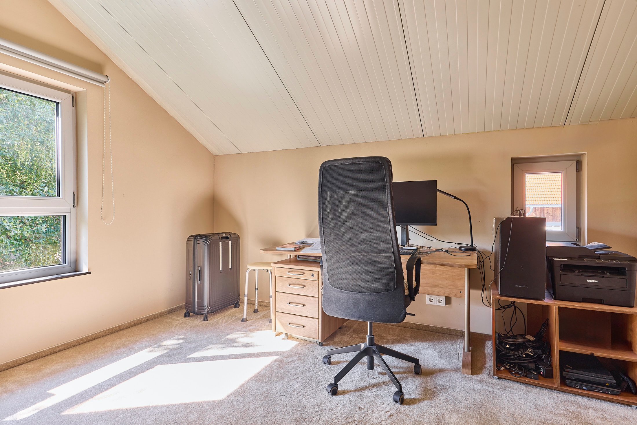 Pferdehof kaufen in Enkenbach-Alsenborn – mit neuwertigem Wohnhaus in idyllischer Lage & Platz zur privaten Pferdehaltung!
