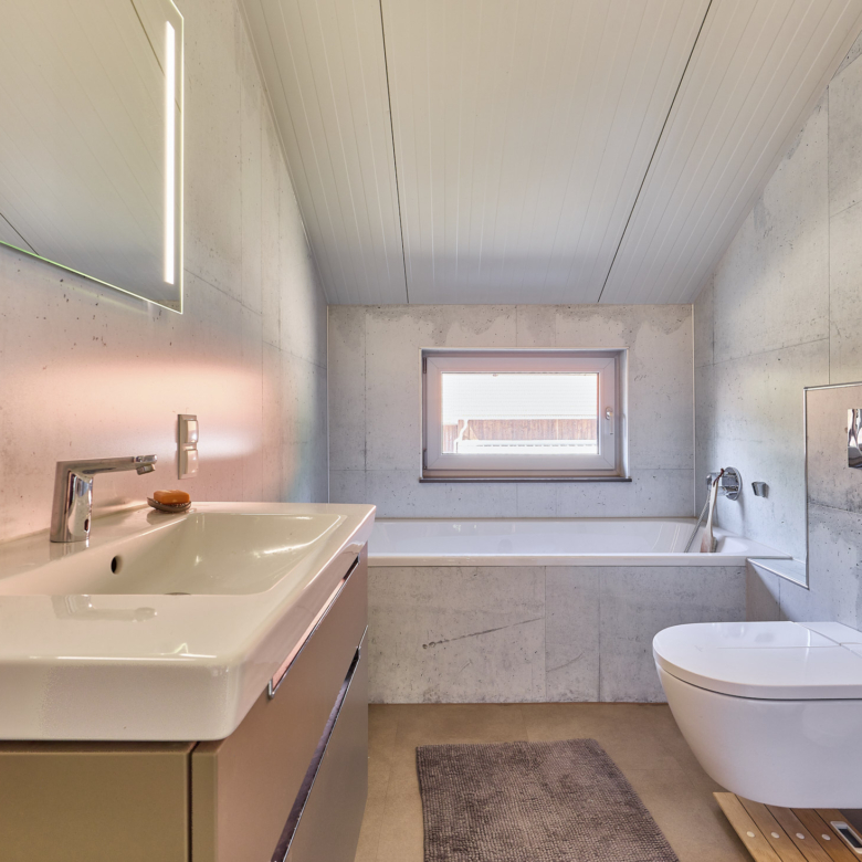Pferdehof kaufen in Enkenbach-Alsenborn – mit neuwertigem Wohnhaus in idyllischer Lage & Platz zur privaten Pferdehaltung!
